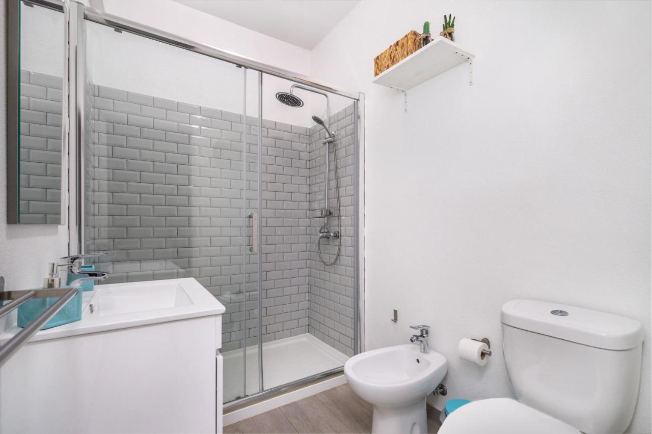 Apartamento Cor Do Mar - Sunny, Clean And Spacious Apartment With Sea View, In Alvor - Very Close Walking Distance To The Beach And Alvor Village ภายนอก รูปภาพ