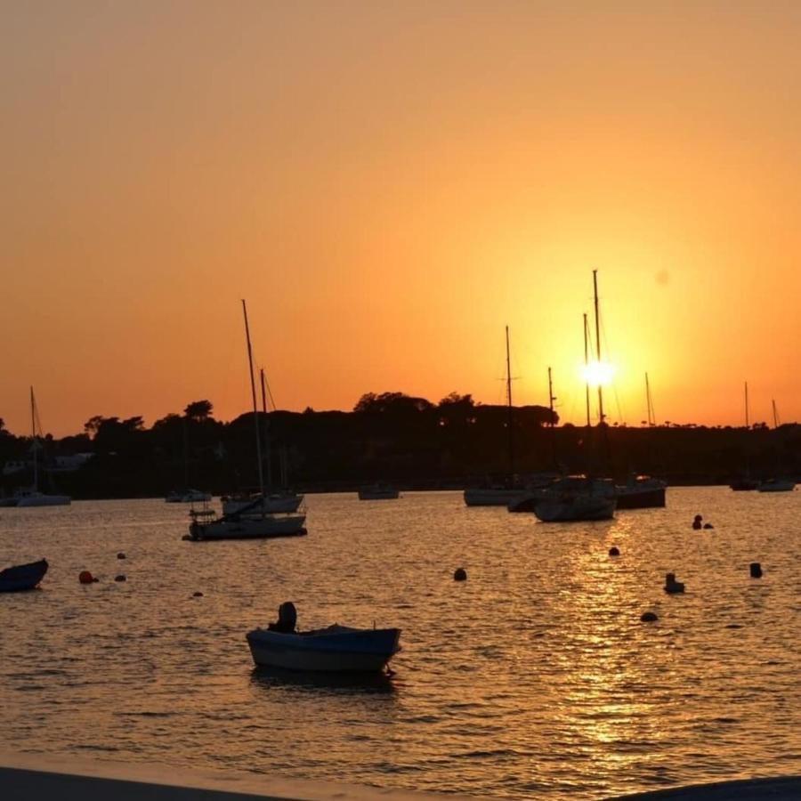 Apartamento Cor Do Mar - Sunny, Clean And Spacious Apartment With Sea View, In Alvor - Very Close Walking Distance To The Beach And Alvor Village ภายนอก รูปภาพ