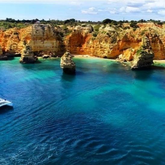 Apartamento Cor Do Mar - Sunny, Clean And Spacious Apartment With Sea View, In Alvor - Very Close Walking Distance To The Beach And Alvor Village ภายนอก รูปภาพ